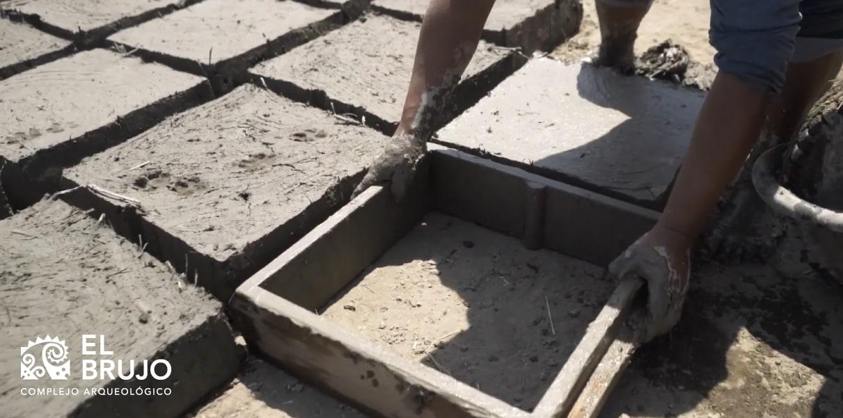 El adobe fue uno de los elementos más utilizados por nuestros antepasados en la coste norte del Perú.