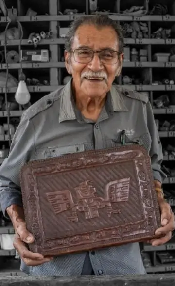 Artisanal Work Series: Leather in Ancient Peru "Tradition and Transformation"