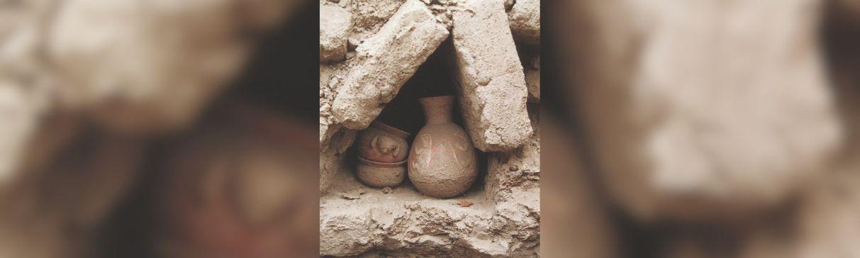 Tumbas de élite mochica en Huaca Cao Viejo: la cámara decorada
